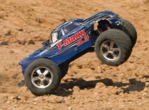 TRAXXAS T-Maxx 3.3 Nitro 1/10 4WD TQi