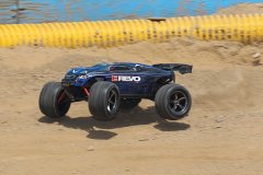 TRAXXAS E-Revo 1/16 4WD RTR